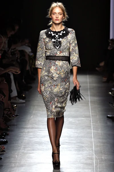 Look 33